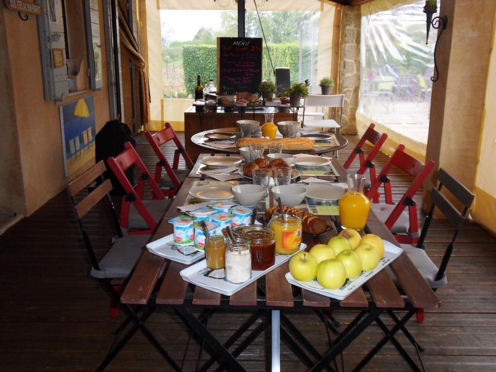 Le Jardin D'ivana D'hotes Avec Piscine Chauffee Bed & Breakfast Oppède
